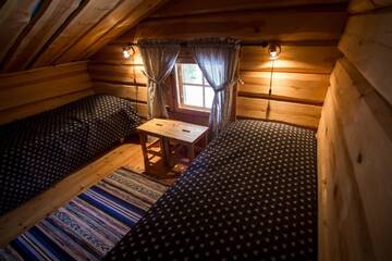 Фото номера Трехместный номер с собственной ванной комнатой Лоджи Arctic Circle Wilderness Resort г. Викаярви 8