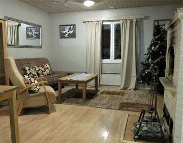 Фото номера Cемейный номер с собственной ванной комнатой Загородные дома Scandinavian Dream Vikajarvi- Rovaniemi г. Викаярви 21